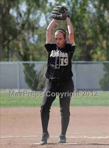 Thumbnail 3 in Calabasas @ Royal photogallery.