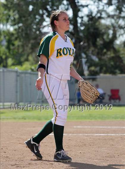 Thumbnail 2 in Calabasas @ Royal photogallery.