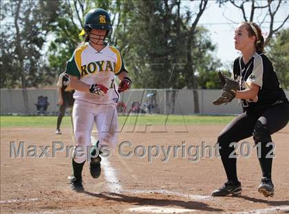 Thumbnail 1 in Calabasas @ Royal photogallery.