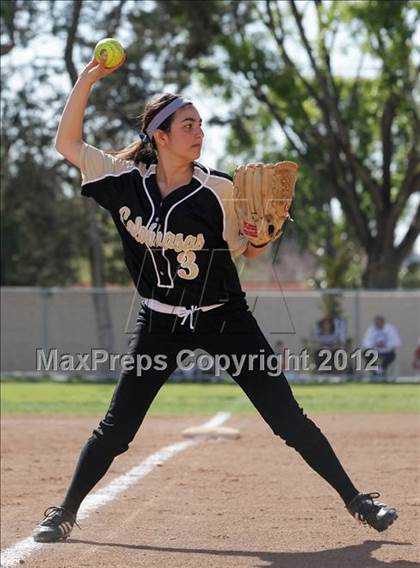 Thumbnail 3 in Calabasas @ Royal photogallery.