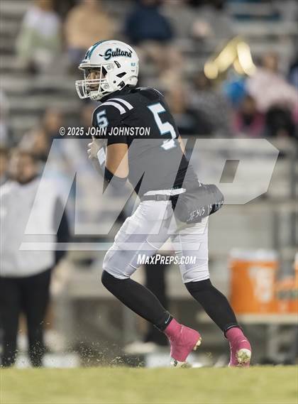 Thumbnail 2 in Burroughs @ Sultana photogallery.