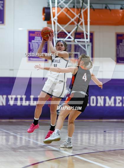 Thumbnail 2 in Millville vs. Benton (PIAA District 4 Class A Semifinal) photogallery.