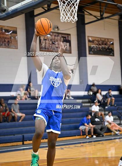 Thumbnail 1 in Gibbs vs Pinellas Park (The Hoop Vibe) photogallery.