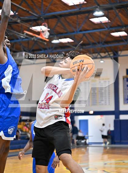 Thumbnail 2 in Gibbs vs Pinellas Park (The Hoop Vibe) photogallery.