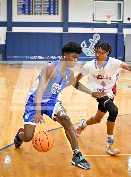 Thumbnail 1 in Gibbs vs Pinellas Park (The Hoop Vibe) photogallery.
