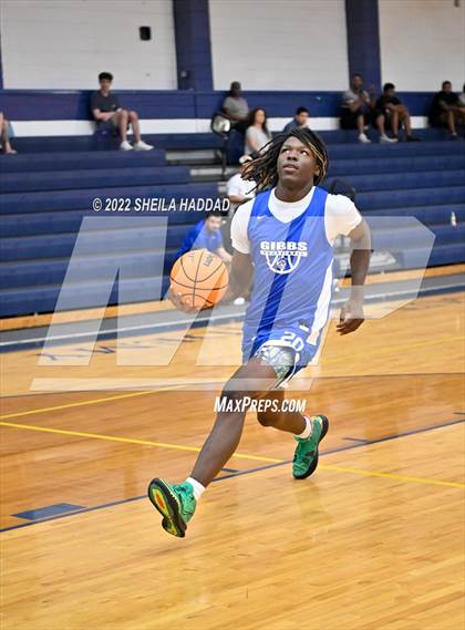 Thumbnail 2 in Gibbs vs Pinellas Park (The Hoop Vibe) photogallery.