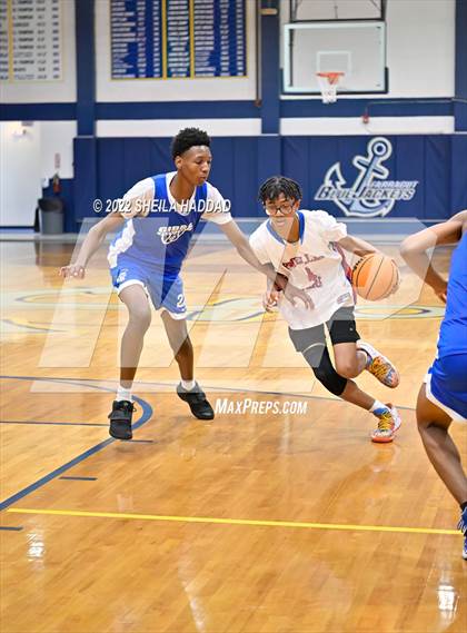 Thumbnail 3 in Gibbs vs Pinellas Park (The Hoop Vibe) photogallery.