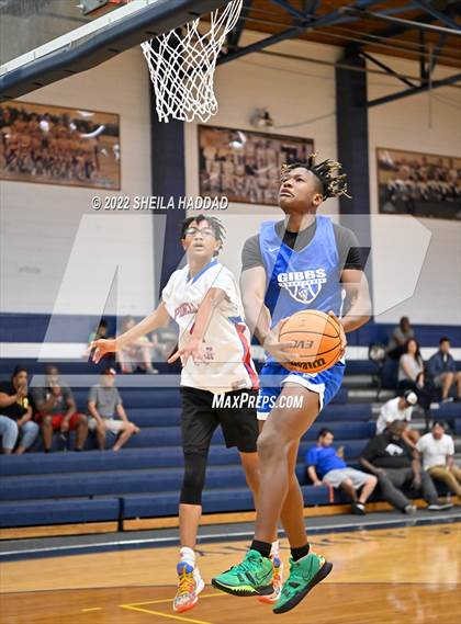 Thumbnail 1 in Gibbs vs Pinellas Park (The Hoop Vibe) photogallery.