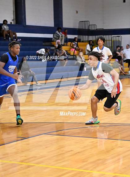 Thumbnail 1 in Gibbs vs Pinellas Park (The Hoop Vibe) photogallery.