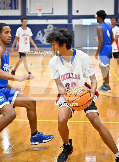 Thumbnail 2 in Gibbs vs Pinellas Park (The Hoop Vibe) photogallery.