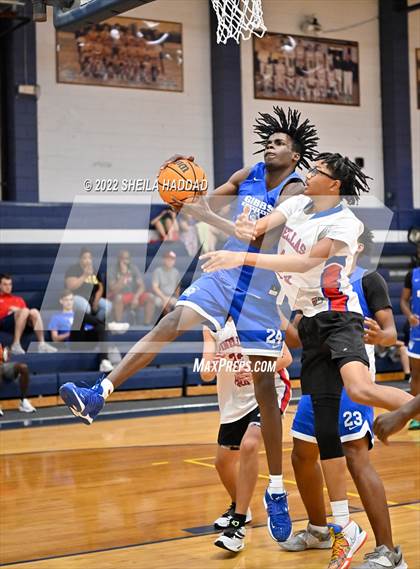 Thumbnail 1 in Gibbs vs Pinellas Park (The Hoop Vibe) photogallery.