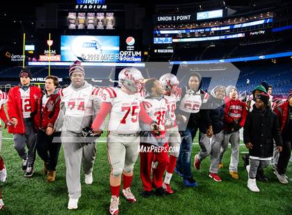 Thumbnail 3 in Catholic Memorial vs. St. John's Prep (MIAA Division 1 Final) photogallery.