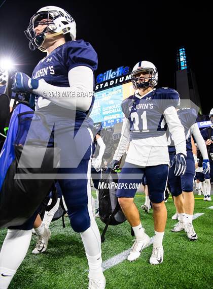 Thumbnail 3 in Catholic Memorial vs. St. John's Prep (MIAA Division 1 Final) photogallery.
