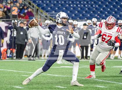 Thumbnail 2 in Catholic Memorial vs. St. John's Prep (MIAA Division 1 Final) photogallery.