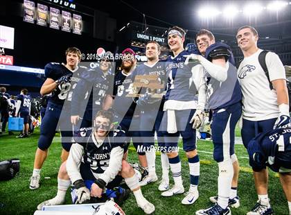 Thumbnail 3 in Catholic Memorial vs. St. John's Prep (MIAA Division 1 Final) photogallery.