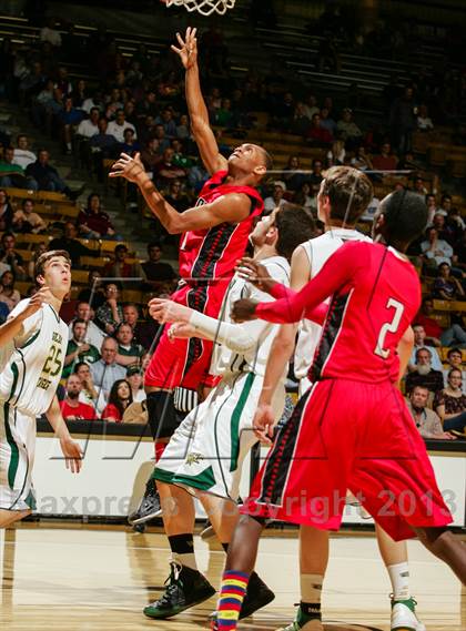 Thumbnail 2 in Eaglecrest vs. Mountain Vista (CHSAA 5A Final Four) photogallery.