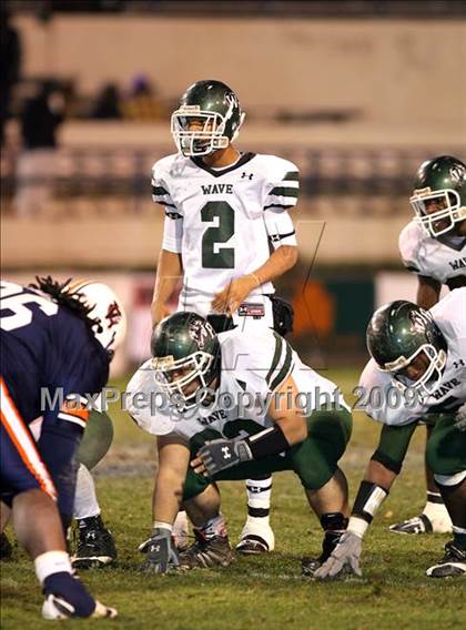 Thumbnail 1 in Wayne County vs. West Point (MHSAA Class 5A Final) photogallery.