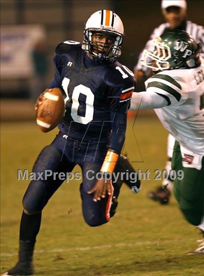 Thumbnail 2 in Wayne County vs. West Point (MHSAA Class 5A Final) photogallery.