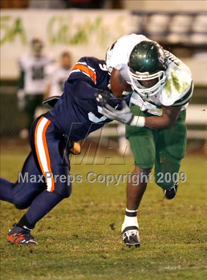 Thumbnail 1 in Wayne County vs. West Point (MHSAA Class 5A Final) photogallery.