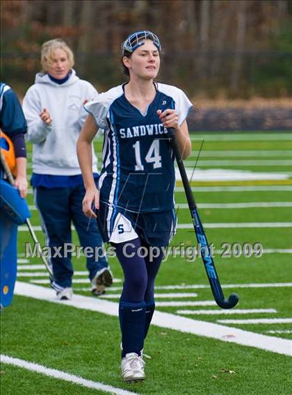 Thumbnail 3 in Sandwich vs Hopkinton (MIAA D1 South Semifinal) photogallery.