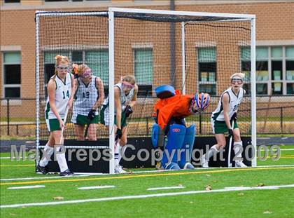 Thumbnail 2 in Sandwich vs Hopkinton (MIAA D1 South Semifinal) photogallery.