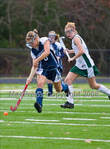 Thumbnail 3 in Sandwich vs Hopkinton (MIAA D1 South Semifinal) photogallery.