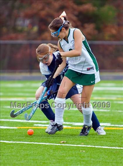 Thumbnail 2 in Sandwich vs Hopkinton (MIAA D1 South Semifinal) photogallery.