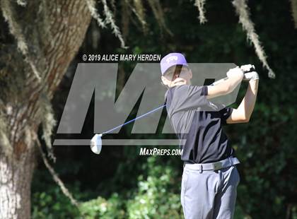 Thumbnail 2 in FHSAA 2A District Playoff photogallery.
