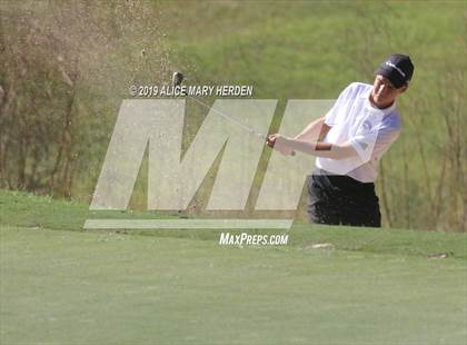 Thumbnail 1 in FHSAA 2A District Playoff photogallery.
