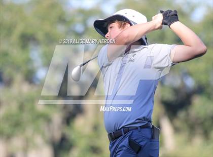 Thumbnail 2 in FHSAA 2A District Playoff photogallery.