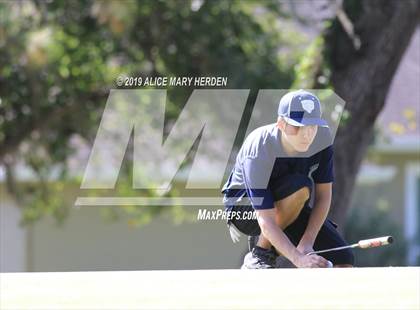 Thumbnail 3 in FHSAA 2A District Playoff photogallery.
