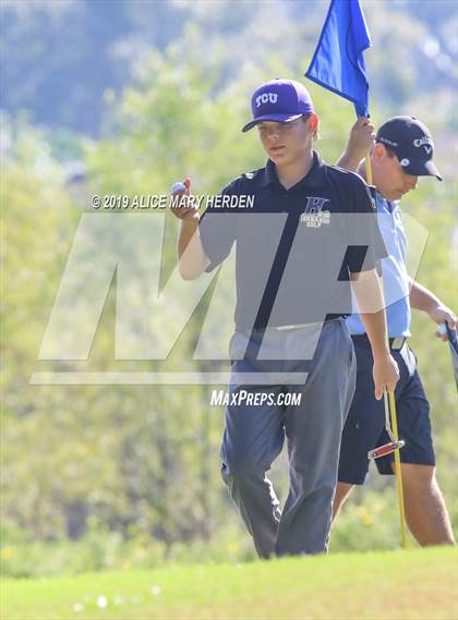 Thumbnail 2 in FHSAA 2A District Playoff photogallery.