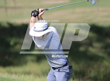 Thumbnail 1 in FHSAA 2A District Playoff photogallery.