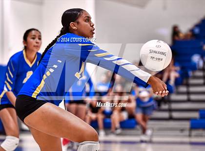 Thumbnail 3 in Workman @ Charter Oak photogallery.