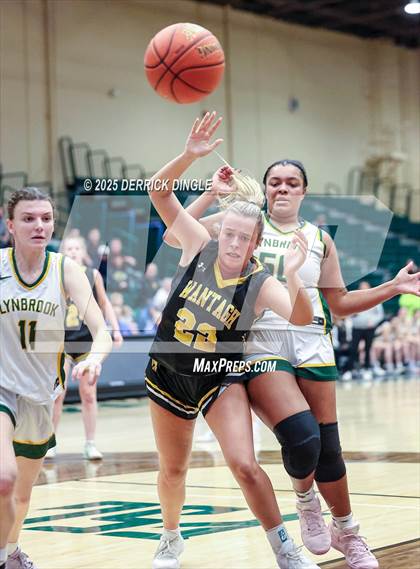 Thumbnail 1 in Wantagh vs Lynbrook (NYSPHSAA Section VIII Class A Final) photogallery.