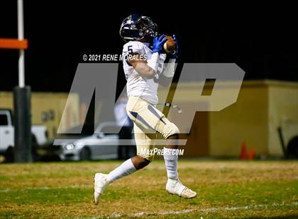 Thumbnail 2 in Birmingham vs Lincoln (CIF LACS Round 1 Open Division Playoff) photogallery.
