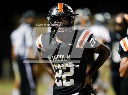 Thumbnail 3 in Birmingham vs Lincoln (CIF LACS Round 1 Open Division Playoff) photogallery.