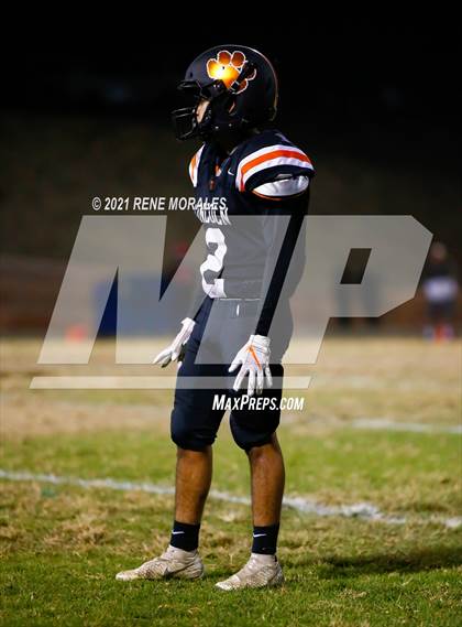 Thumbnail 3 in Birmingham vs Lincoln (CIF LACS Round 1 Open Division Playoff) photogallery.