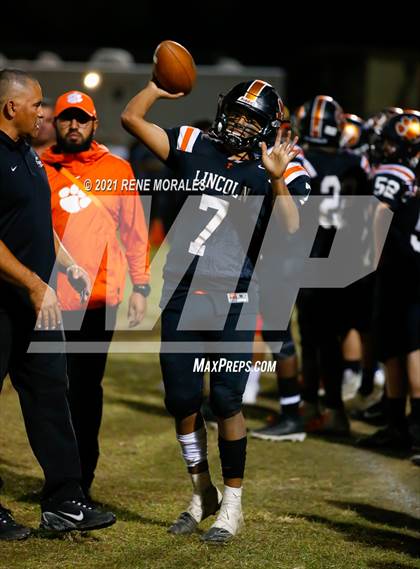 Thumbnail 3 in Birmingham vs Lincoln (CIF LACS Round 1 Open Division Playoff) photogallery.
