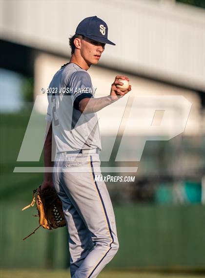 Thumbnail 1 in St. John vs. Ascension Catholic (LHSAA Division IV Select Round 2) photogallery.