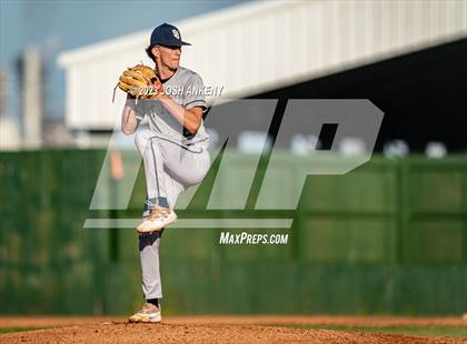 Thumbnail 2 in St. John vs. Ascension Catholic (LHSAA Division IV Select Round 2) photogallery.