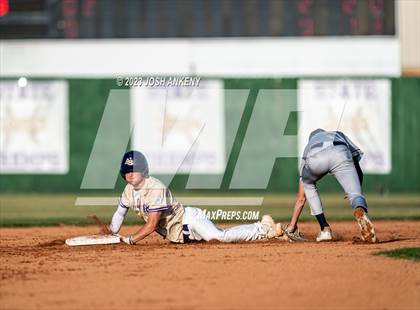 Thumbnail 3 in St. John vs. Ascension Catholic (LHSAA Division IV Select Round 2) photogallery.