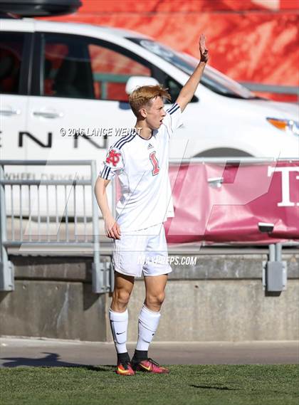 Thumbnail 2 in Kent Denver vs. Jefferson Academy (CHSAA 3A Final) photogallery.