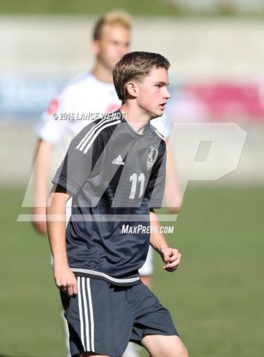 null - Photo 01