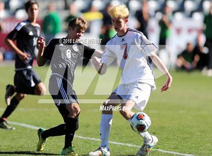 Thumbnail 2 in Kent Denver vs. Jefferson Academy (CHSAA 3A Final) photogallery.