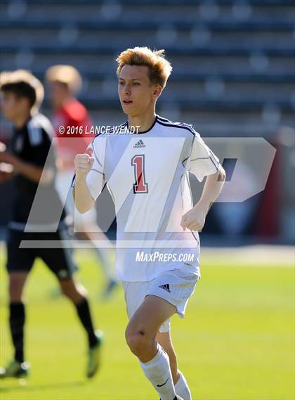 Thumbnail 1 in Kent Denver vs. Jefferson Academy (CHSAA 3A Final) photogallery.