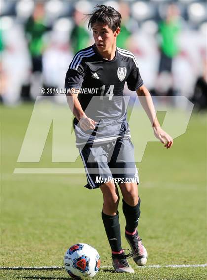 Thumbnail 1 in Kent Denver vs. Jefferson Academy (CHSAA 3A Final) photogallery.