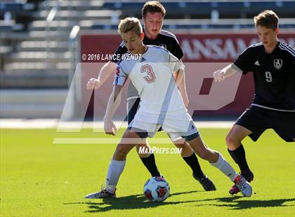 Thumbnail 1 in Kent Denver vs. Jefferson Academy (CHSAA 3A Final) photogallery.