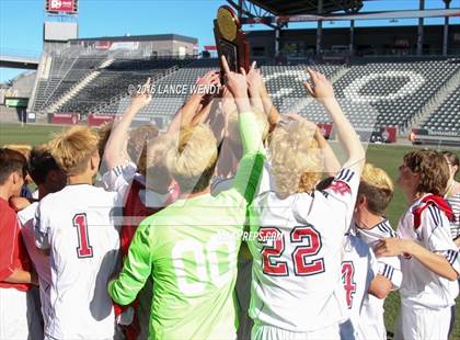 Thumbnail 2 in Kent Denver vs. Jefferson Academy (CHSAA 3A Final) photogallery.