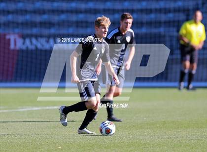Thumbnail 3 in Kent Denver vs. Jefferson Academy (CHSAA 3A Final) photogallery.